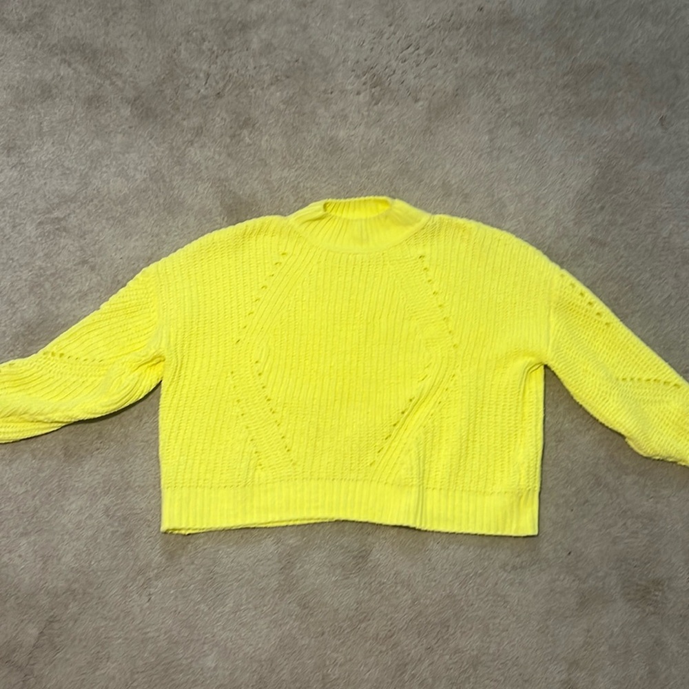 Yellow sweater